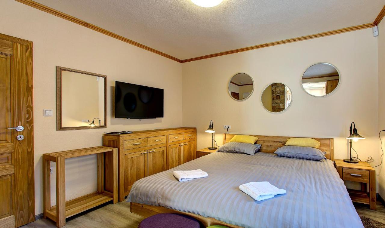 Apartmani Di Casa Dreams Donji Vakuf Екстериор снимка