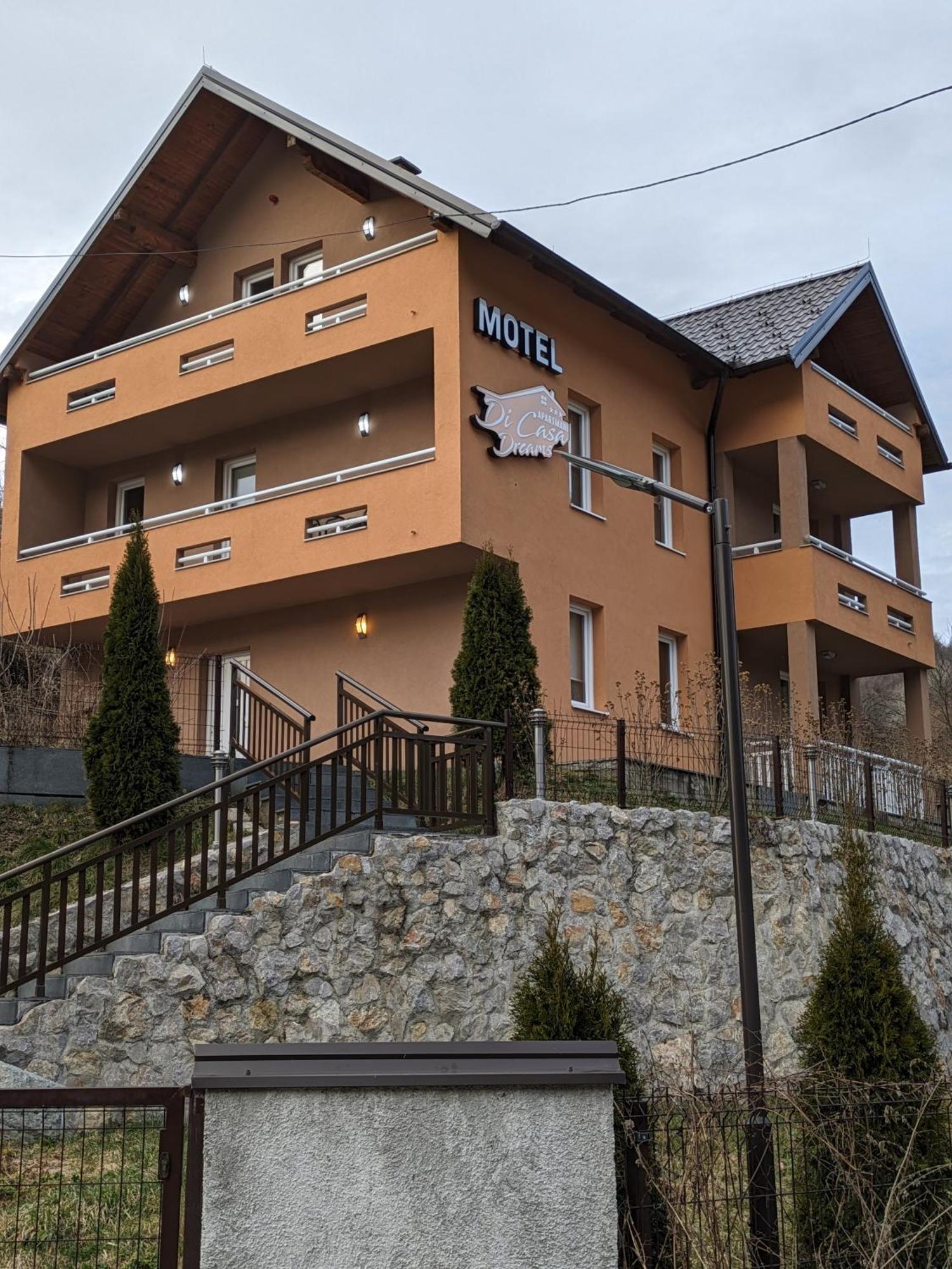 Apartmani Di Casa Dreams Donji Vakuf Екстериор снимка